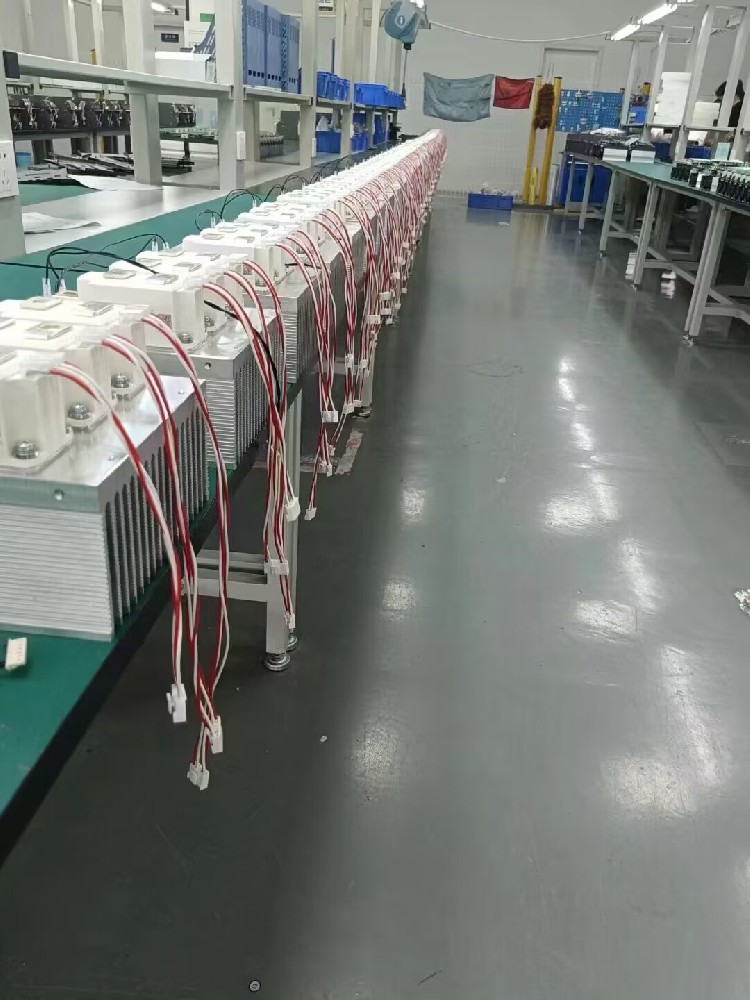 电力调整器出现问题，我们该若何查抄呢？